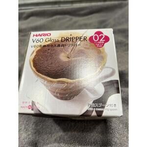 HARIO V60 Heat-Resistant Glass Coffee Dripper With Measure Spoon VDG-02